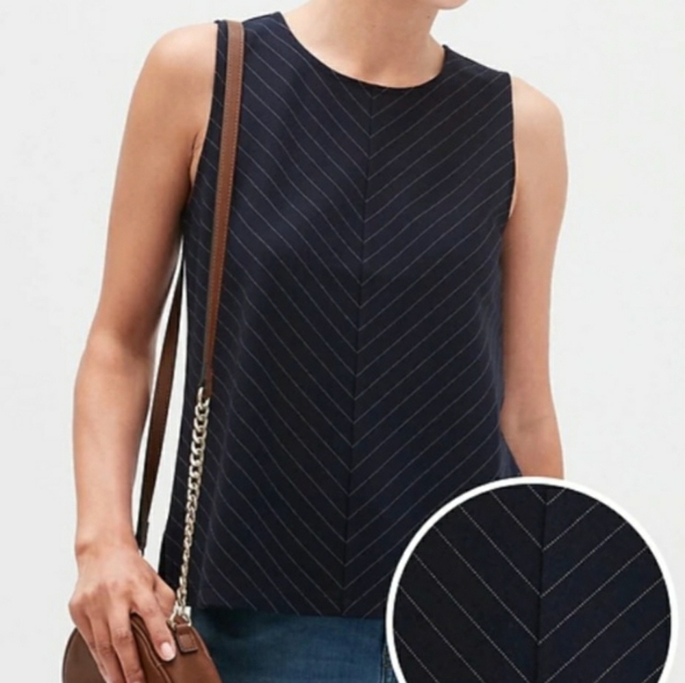 Banana Republic Factory Top